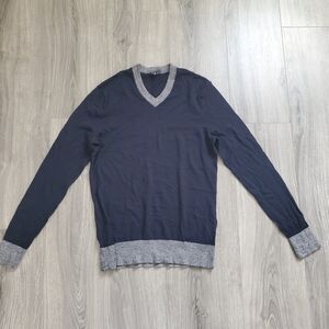 Theory Sweater Men's M Navy Blue V Neck Wool Classic Lightweight Fitted Minimal